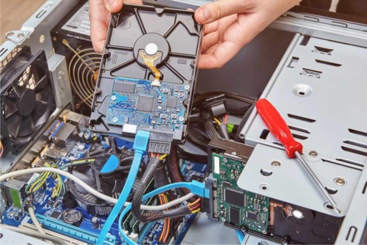 cambio disco duro mecánico a sólido ordenador sobremesa